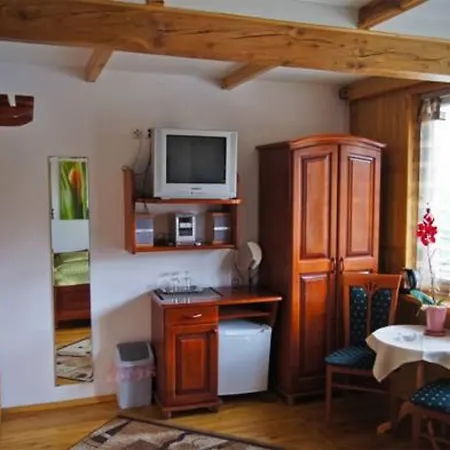 Osrodek Wypoczynkowo - Szkoleniowy Bogdanka *